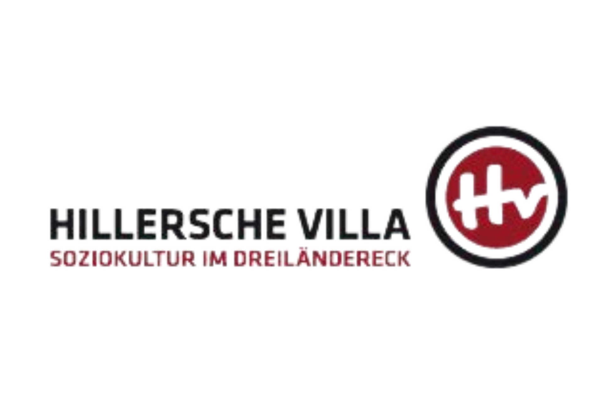 Das Logo der „HILLERSCHE VILLA“ besteht aus dem Schriftzug in einer serifenlosen, dunkelgrauen Schriftart, unter dem in einer kleineren, roten Schrift die Ergänzung „SOZIOKULTUR IM DREILÄNDERECK“ steht. Rechts daneben befindet sich ein kreisförmiges Symbol mit einem dunkelroten Hintergrund, das die weißen Buchstaben „Hv“ in einer geschwungenen Schreibweise enthält und von einer schwarzen Kreislinie umschlossen ist.