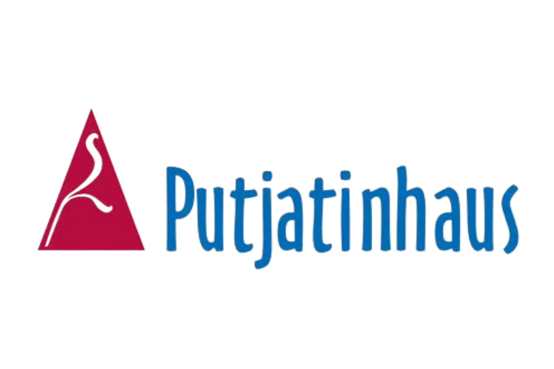 Das Logo für das „Putjatinhaus“ besteht aus einer rot-violetten Bildmarke auf der linken Seite und einem blauen Schriftzug rechts daneben. Die Bildmarke zeigt ein gleichschenkliges Dreieck, in das eine weiße, geschwungene Linie eingebettet ist, die an eine stilisierte Pflanze oder ein künstlerisches Ornament erinnert. Rechts daneben steht der Name „Putjatinhaus“ in einer schmalen, blauen und leicht handschriftlich anmutenden Serifenschrift.